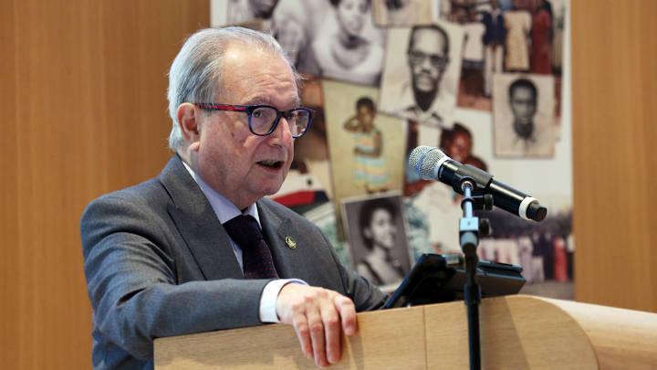 Mechanism President, Judge Carmel Agius, presents the closing lecture at the Kwibuka25 conference entitled “The Genocide against the Tutsi 25 Years On: What Lessons Has the World Learned from Rwanda in Prevention and Responses to Genocides Worldwide?” at the Peace Palace in The Hague on 17 April 2019.